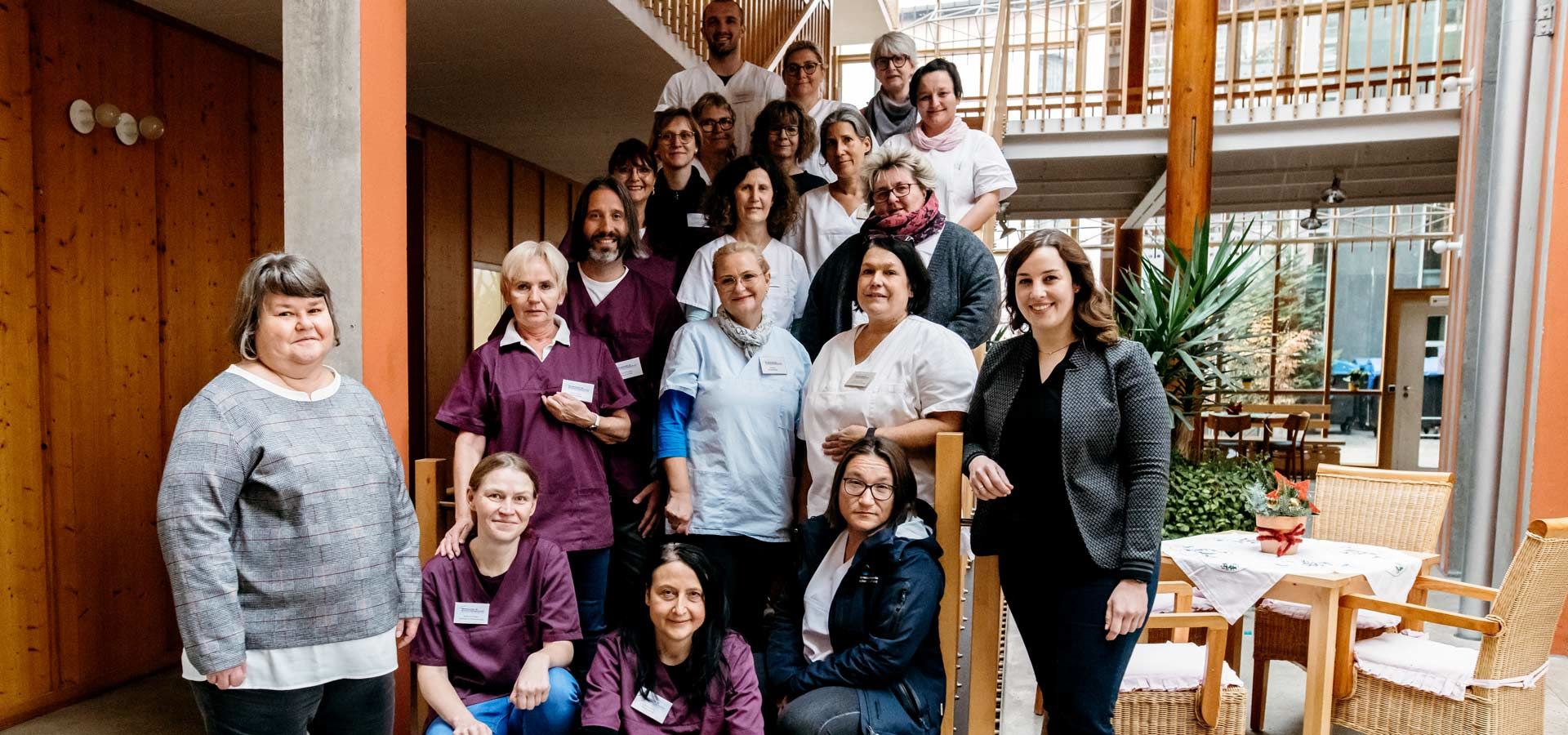 Gruppenaufnahme des Krankenpflegeverein Schmiden